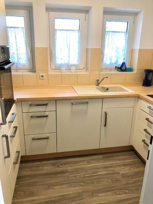 Schoene Ferienwohnung Direkt Am Neckar Deißlingen Buitenkant foto